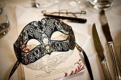 快节奏复古FPS肉鸽《Into the Pit》发布 登陆Xbox One和PC 